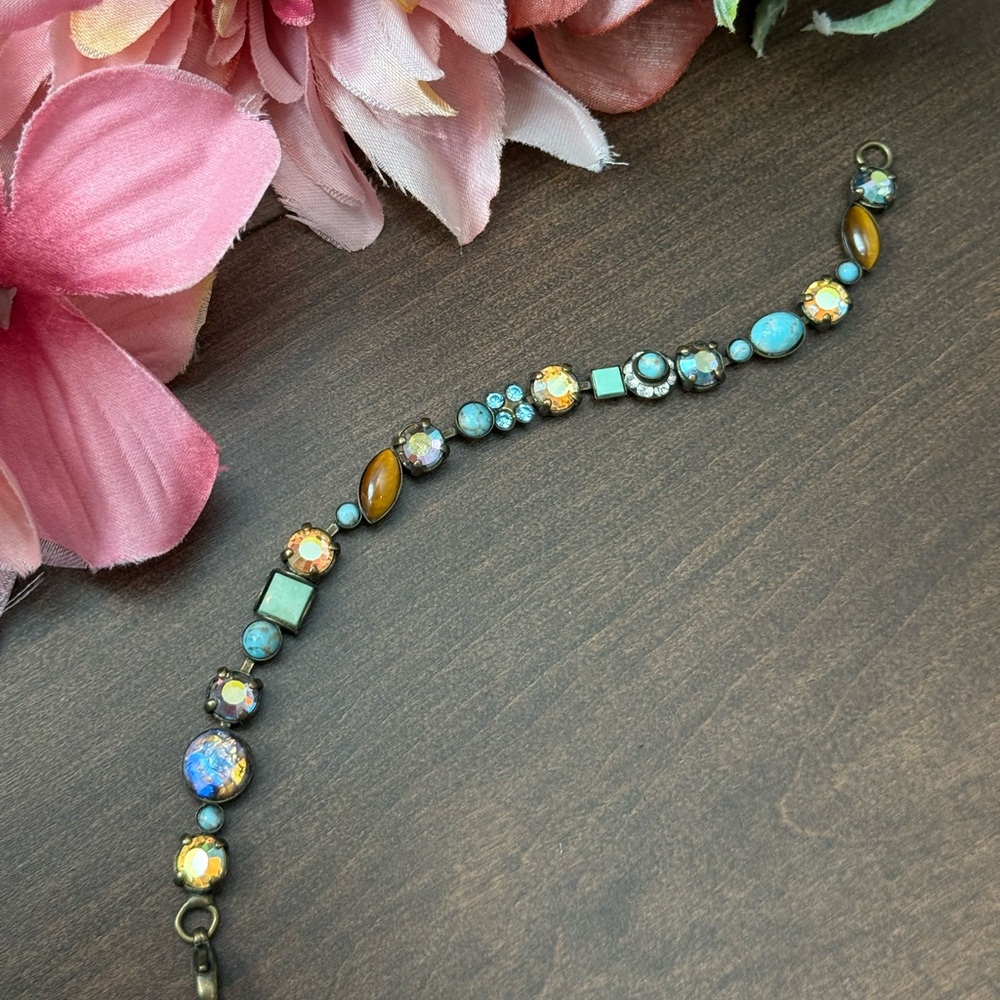 Beautiful Sorrelli Handcrafted Bracelet